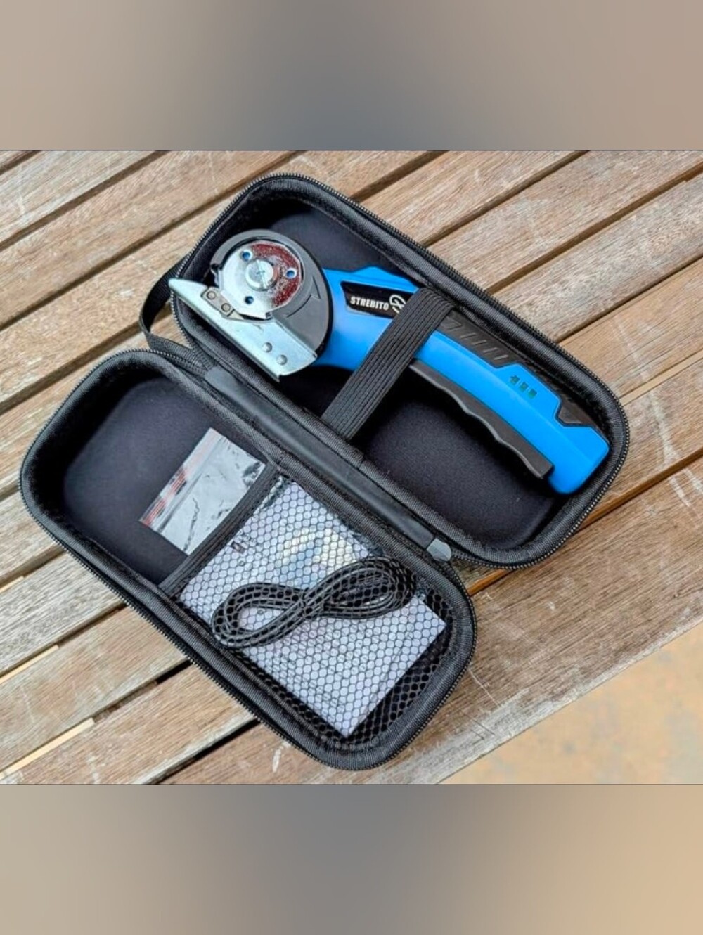 Cordless Electric Scissors, 4V Electric Box Cutter for Cardboard2600mAh Battery